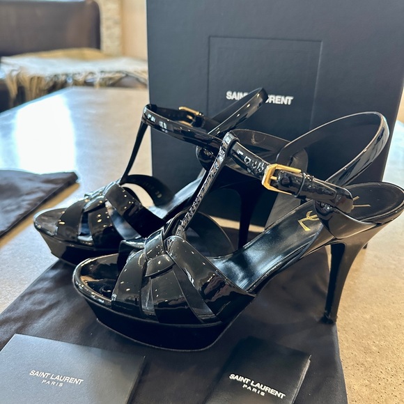 YSL Tribute 75 patent black heel! Exc cond! Size 39. $1150 retail - Picture 6 of 6